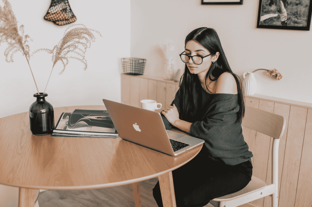 how new freelancers landing a client