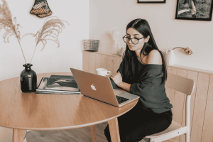 how new freelancers landing a client